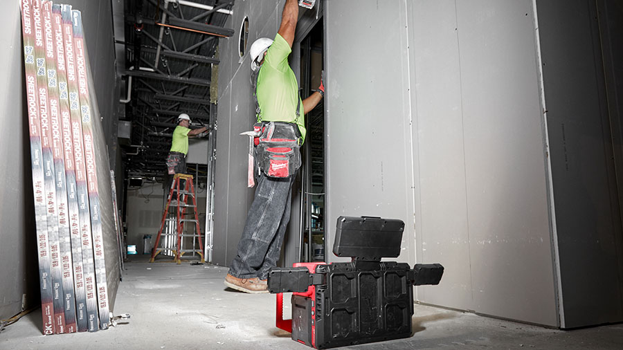 lampe PACKOUT M18 POALC Milwaukee lampe PACKOUT M18 POALC Milwaukee